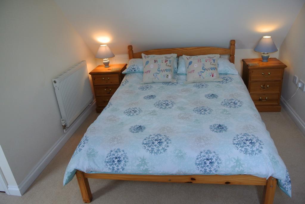 Bramley Cottage Sandown Bagian luar foto
